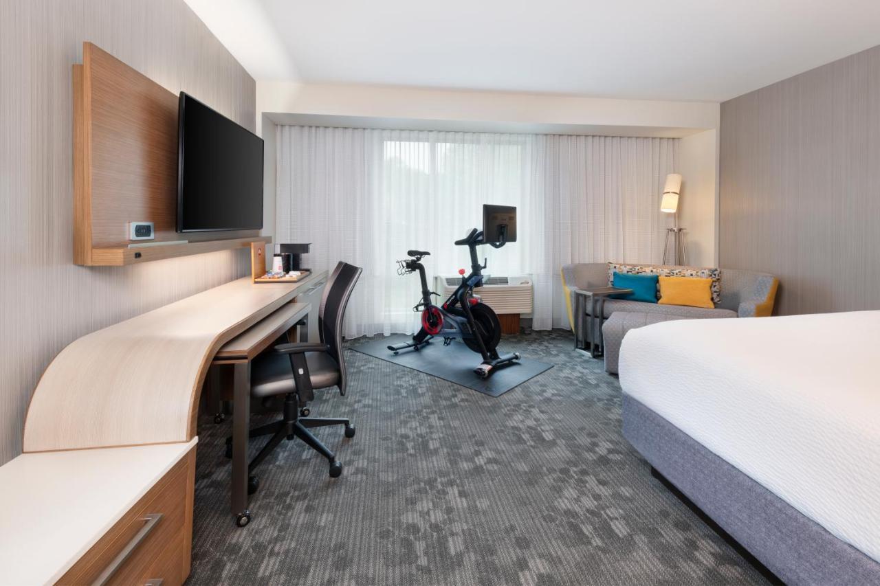 Hotel Courtyard By Marriott Atlanta Alpharetta/Avalon Area Exterior foto
